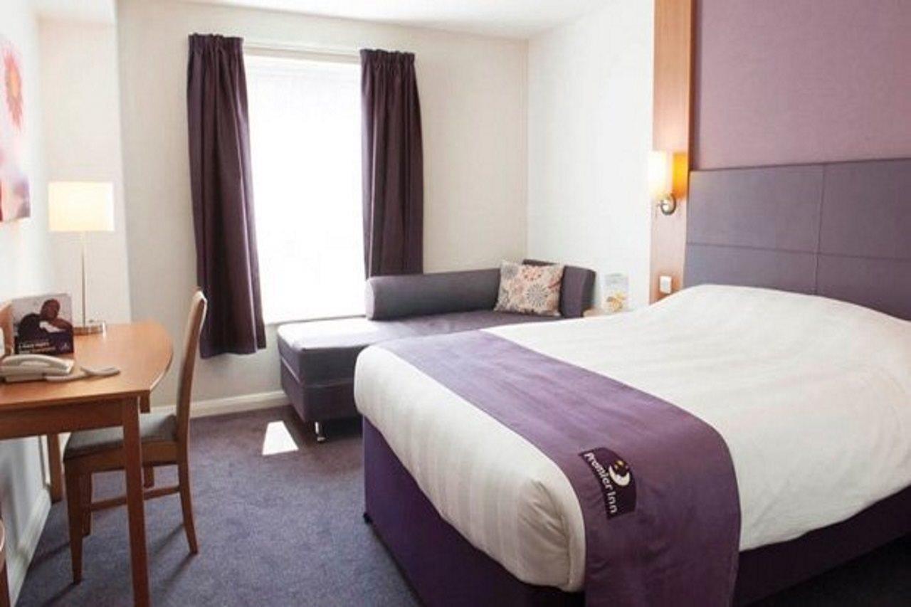 Premier Inn Newcastle - Gosforth/Cramlington Eksteriør billede