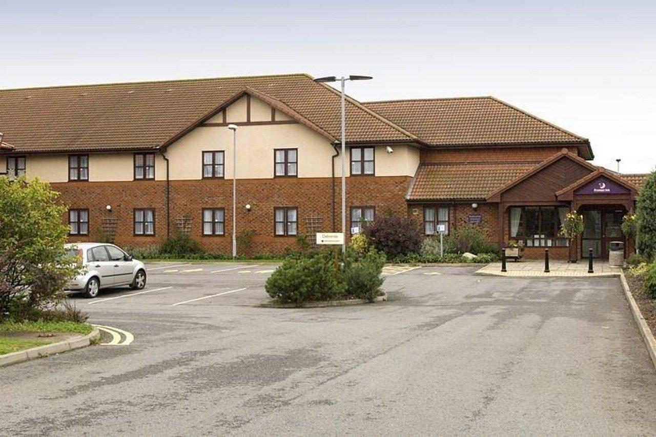 Premier Inn Newcastle - Gosforth/Cramlington Eksteriør billede